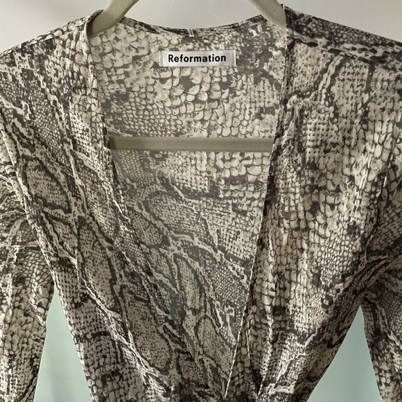 Reformation Jaz Dress in Python Print Small - Picture 7 of 10